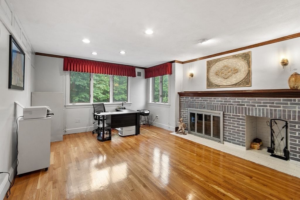 Fireplace, Home Office, Interior, Recessed Lighting, Wood Texture Flooring