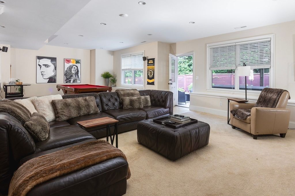 Billiard Table, Game Room, Interior, Living room, Recessed Lighting