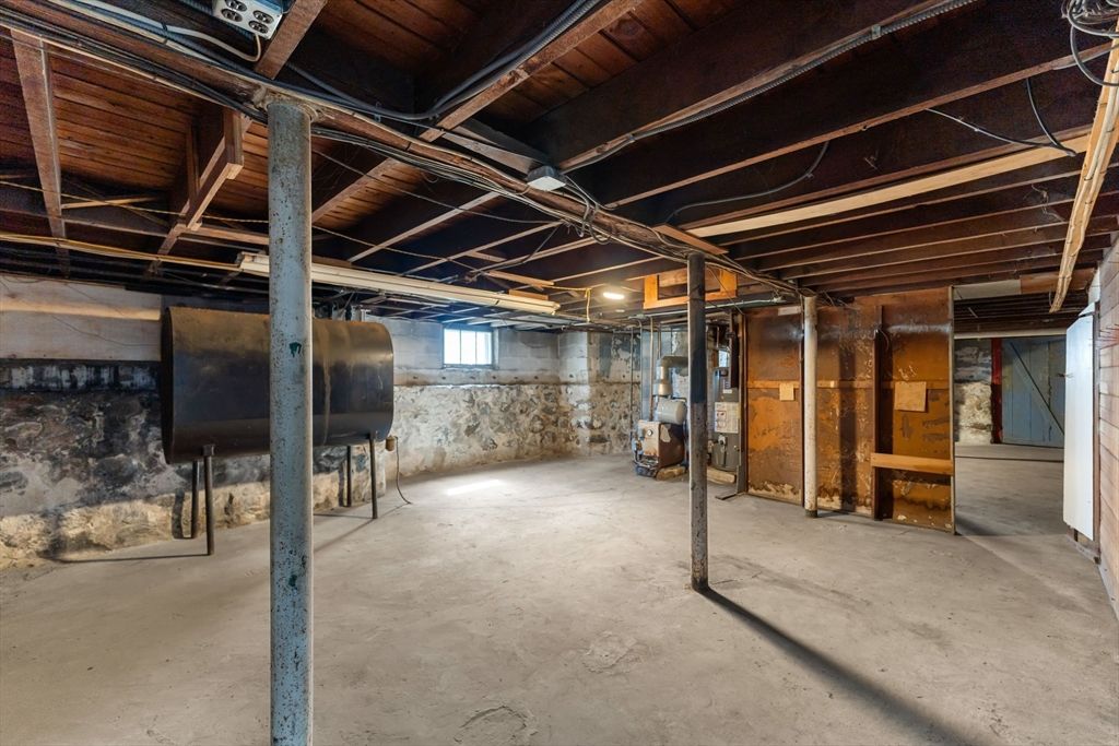 Interior, Wooden Beams