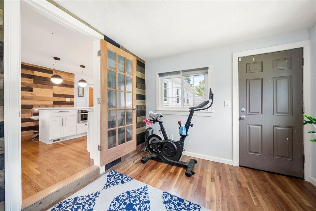 Fitness Equipment, Interior, Pendant Lights, Wood Texture Flooring, Wooden Walls
