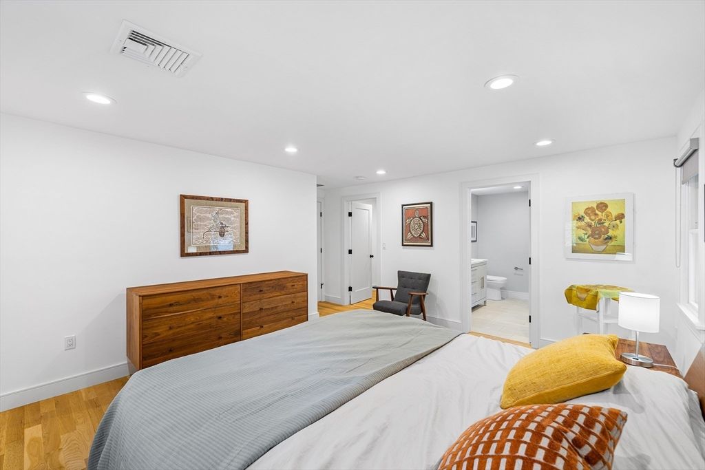 Bathroom, Bedroom, Interior, Recessed Lighting, Wood Texture Flooring