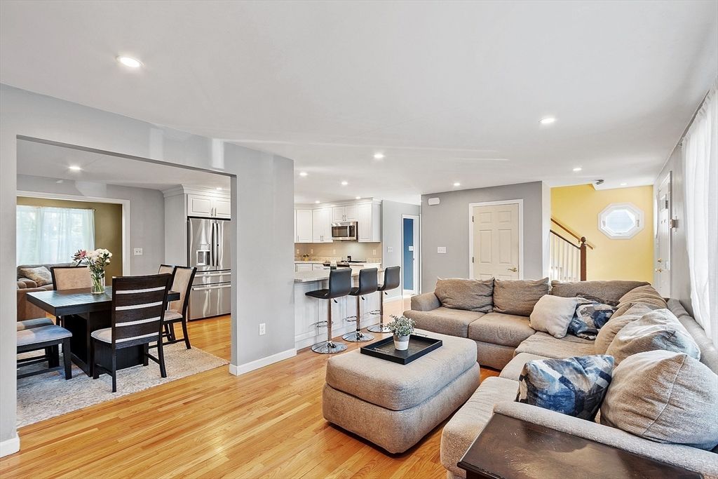 Dining room, Interior, Kitchen, Living room, Recessed Lighting, Stainless Steel Appliances, Wood Texture Flooring