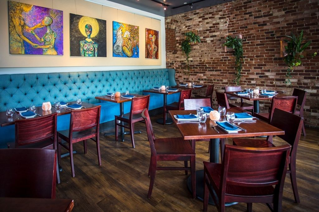Dining room, Interior, Recessed Lighting, Stone Walls, Wood Texture Flooring