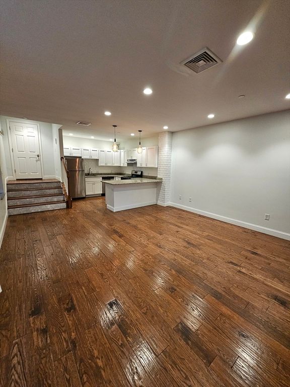 Interior, Kitchen, Pendant Lights, Recessed Lighting, Wood Texture Flooring