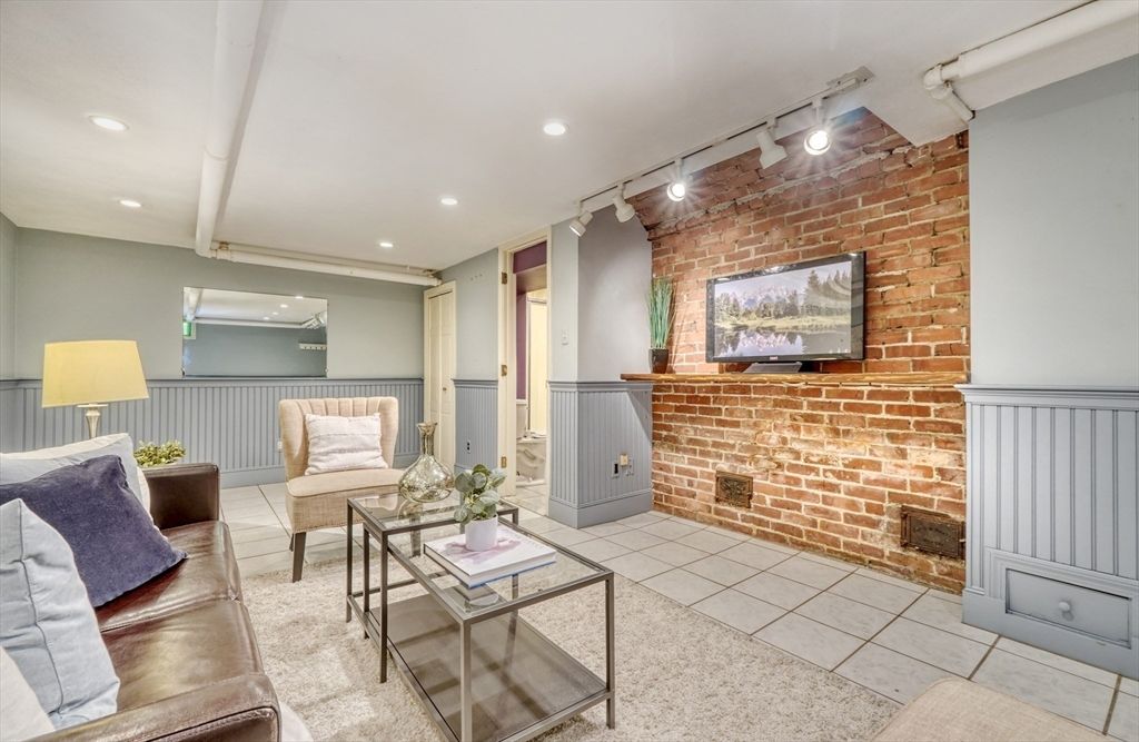 Interior, Living room, Recessed Lighting, Stone Walls