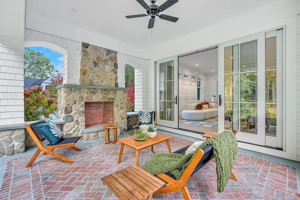 Exterior, Fireplace