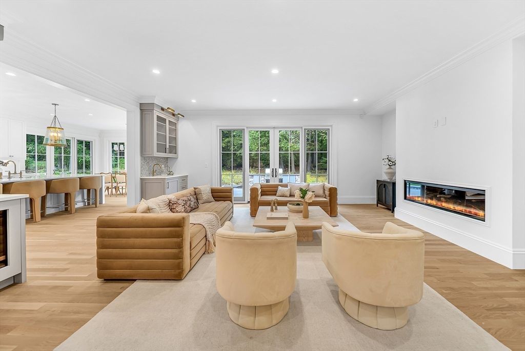 Dining room, Fireplace, Interior, Living room, Pendant Lights, Recessed Lighting, Wood Texture Flooring