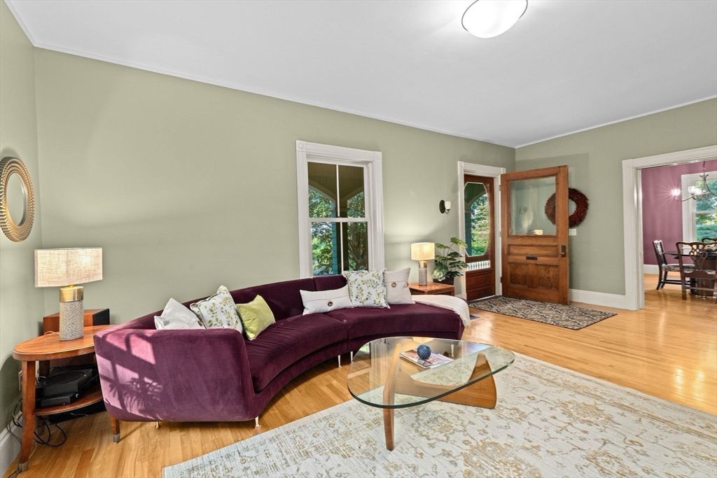 Dining room, Interior, Living room, Wood Texture Flooring