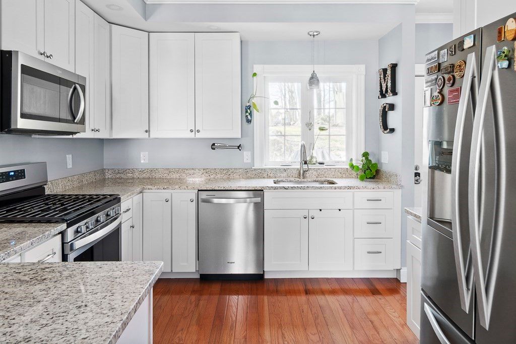 Interior, Kitchen, Pendant Lights, Stainless Steel Appliances, Wood Texture Flooring