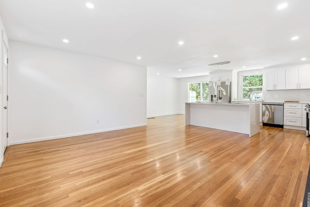 Empty room, Interior, Kitchen, Recessed Lighting, Wood Texture Flooring