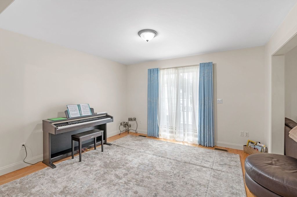 Interior, Piano, Wood Texture Flooring