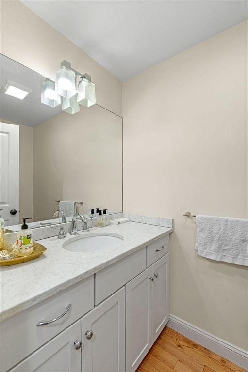 Bathroom, Dual Sink Vanities, Interior, Wood Texture Flooring