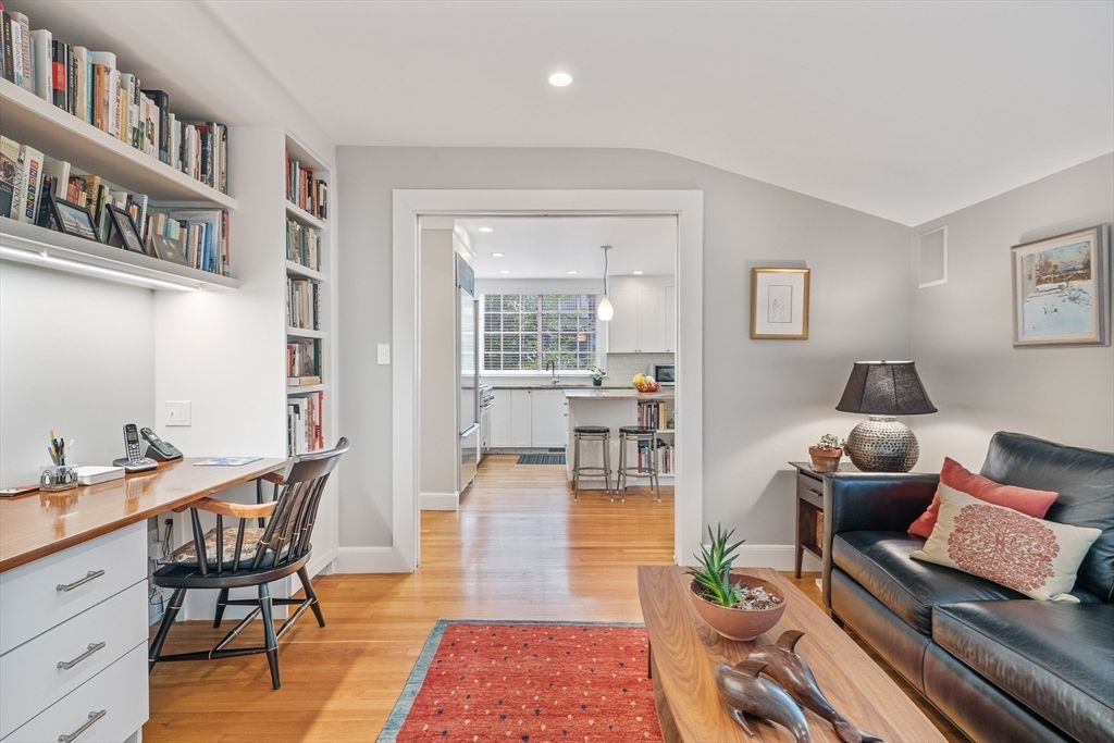 Home Office, Interior, Pendant Lights, Recessed Lighting, Wood Texture Flooring