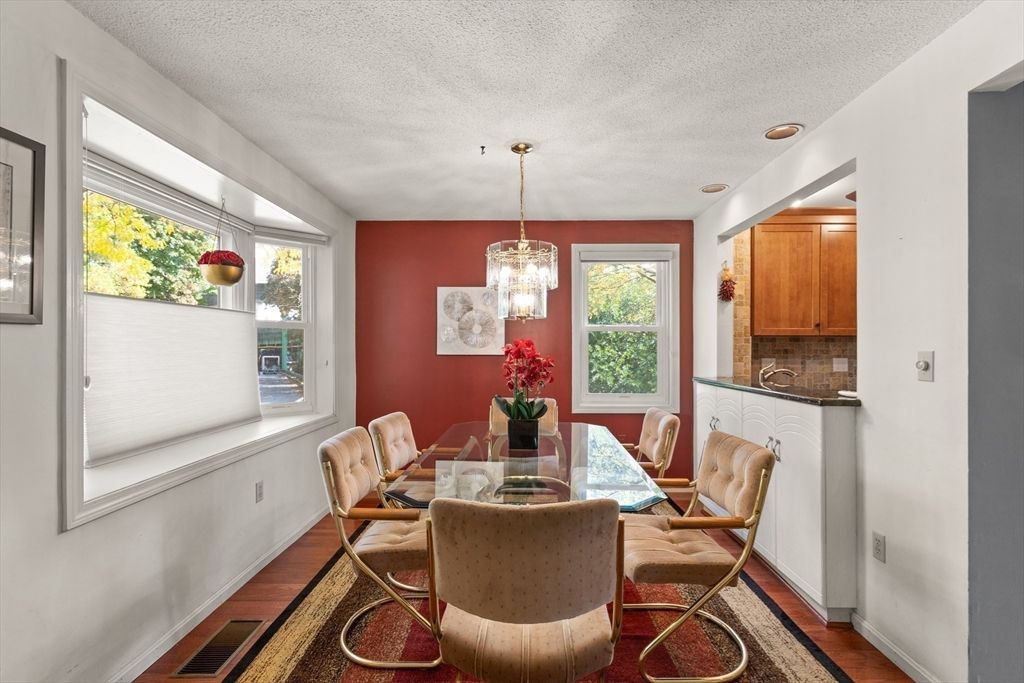 Dining room, Interior, Pendant Lights, Recessed Lighting, Wood Texture Flooring