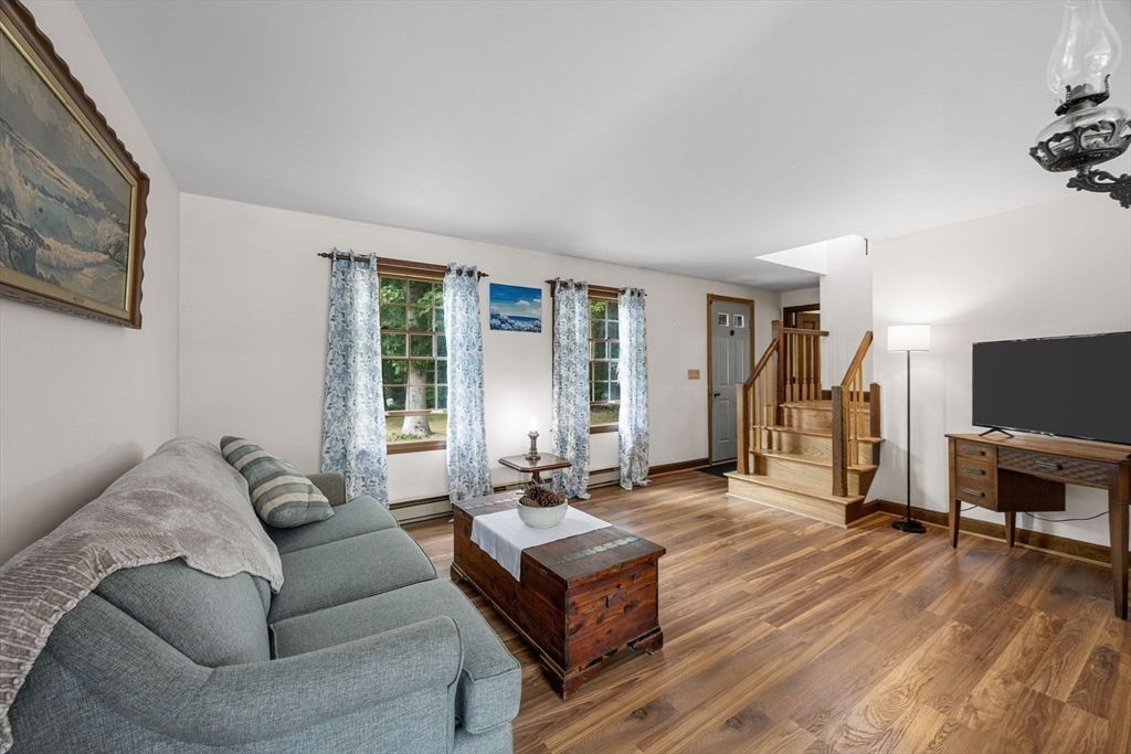 Interior, Living room, Wood Texture Flooring