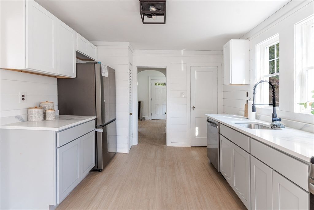 Interior, Kitchen, Wood Texture Flooring