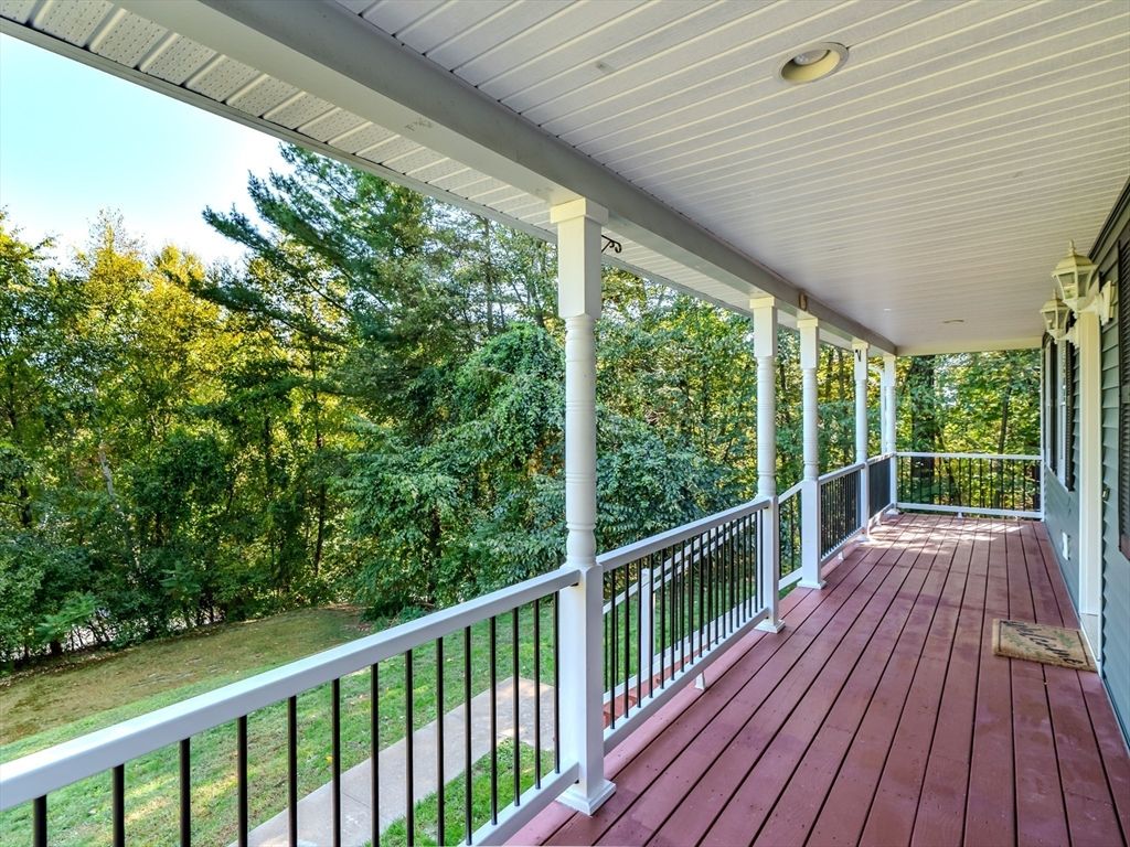 Exterior, Wood Texture Flooring