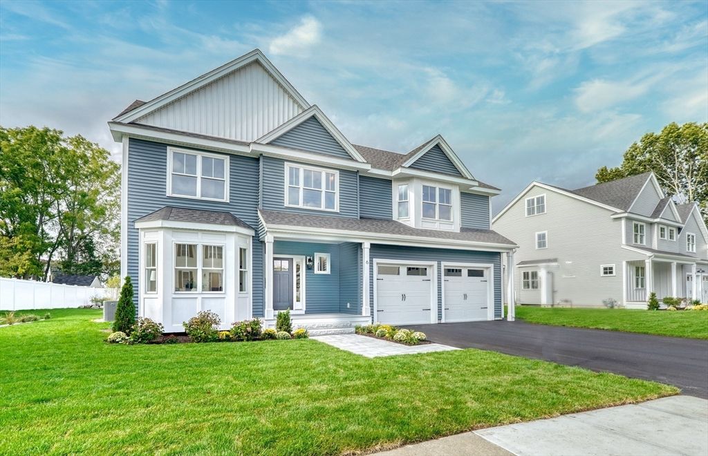 Attached, Exterior, Facade, Farmhouse