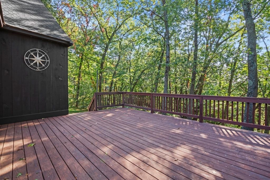 Exterior, Wood Texture Flooring
