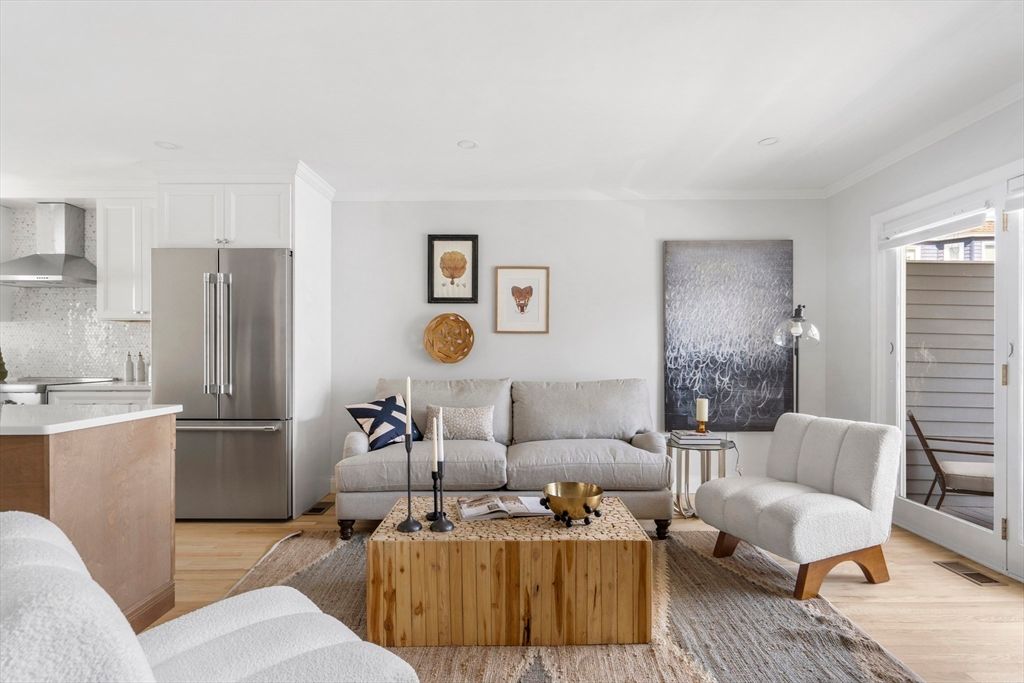 Interior, Kitchen, Living room, Stainless Steel Appliances, Wood Texture Flooring