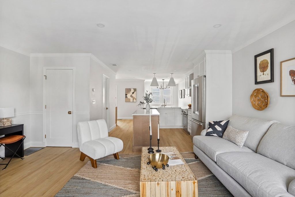 Interior, Kitchen, Living room, Pendant Lights, Stainless Steel Appliances, Wood Texture Flooring