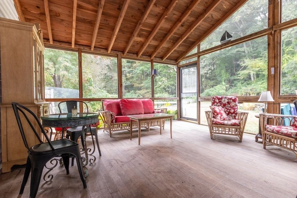 Interior, Sun Room, Wooden Beams, Wooden Ceilings, Wood Texture Flooring