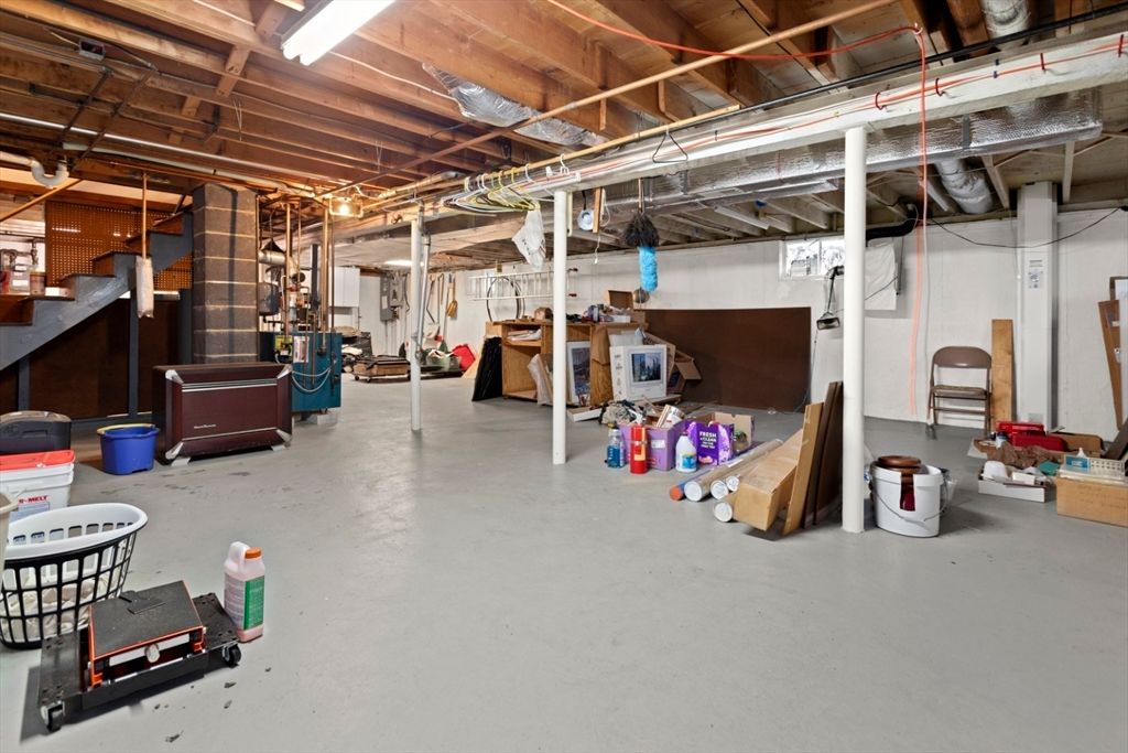 Interior, Wooden Beams