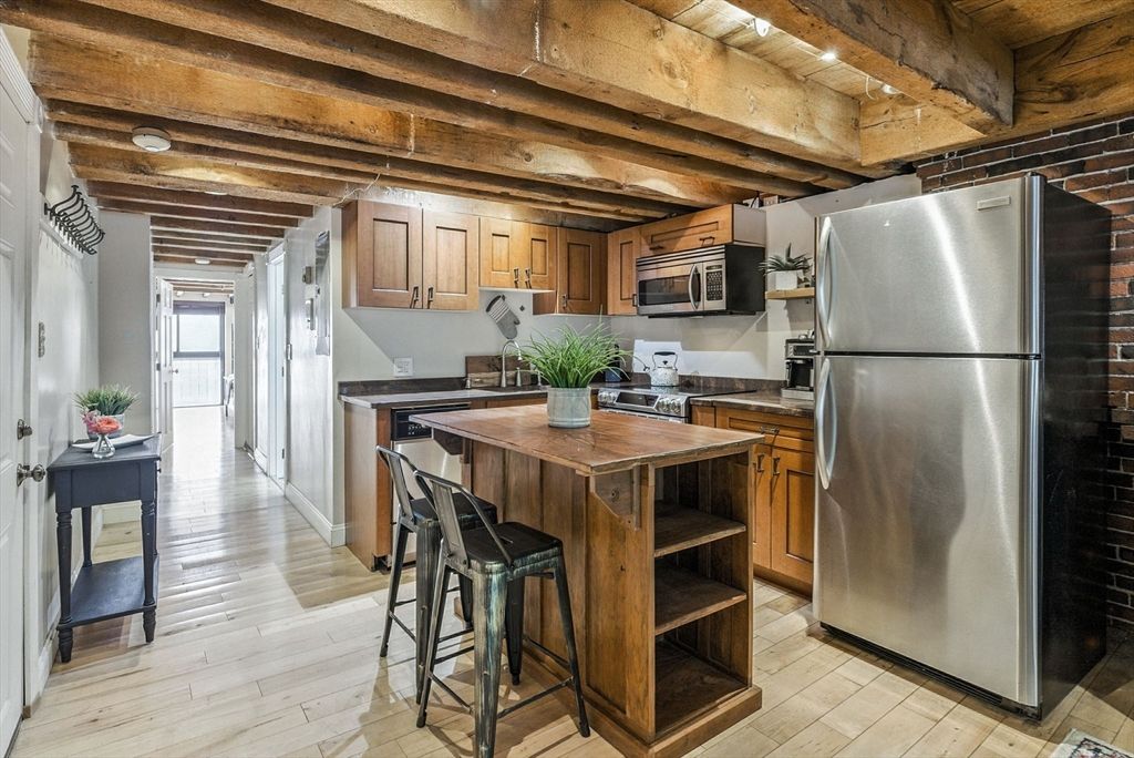 Interior, Kitchen, Stainless Steel Appliances, Wooden Beams, Wooden Ceilings, Wood Texture Flooring