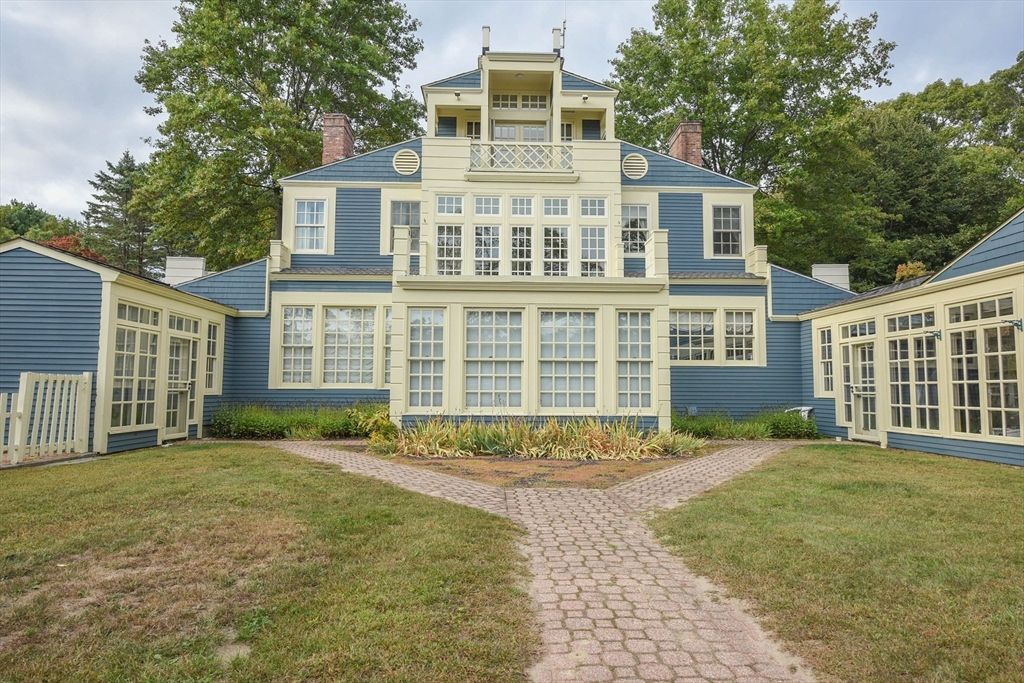 Backyard, Exterior, Facade, Georgian