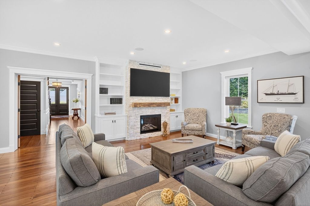 Fireplace, Interior, Living room, Recessed Lighting, Wood Texture Flooring