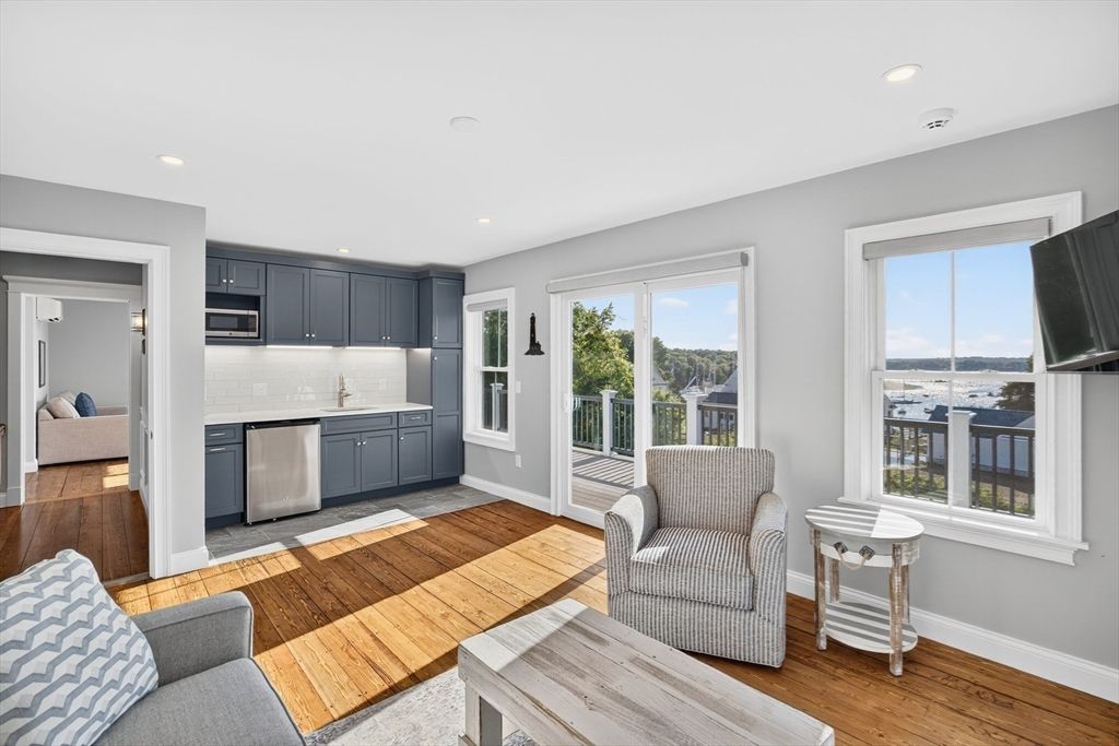 Interior, Kitchen, Living room, Recessed Lighting, Stainless Steel Appliances, Wood Texture Flooring
