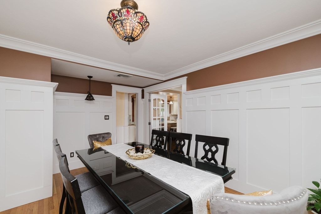Dining room, Interior, Wood Texture Flooring