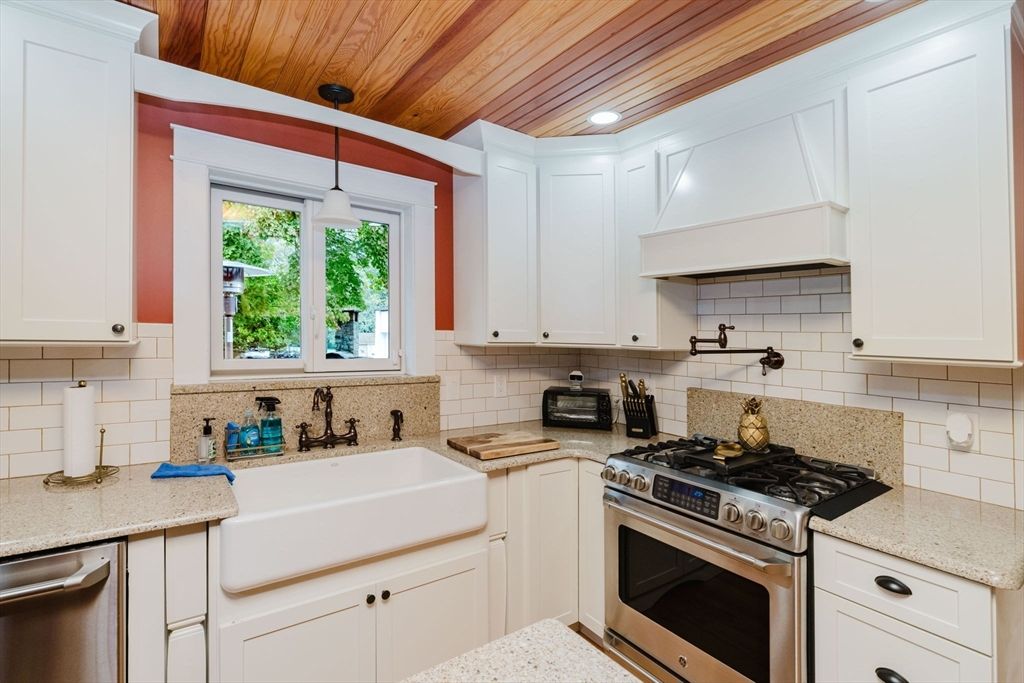 Interior, Kitchen, Pendant Lights, Recessed Lighting, Stainless Steel Appliances, Wooden Ceilings