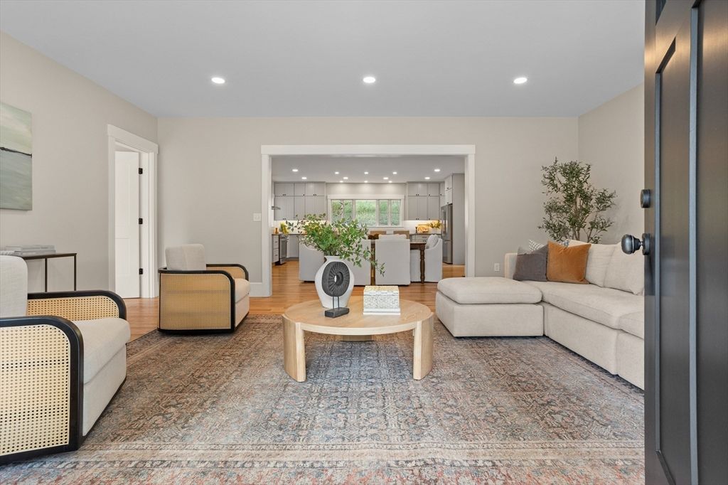 Dining room, Interior, Kitchen, Living room, Recessed Lighting, Wood Texture Flooring