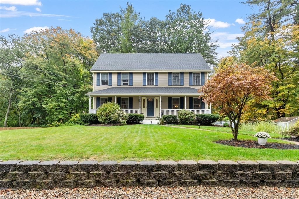 Exterior, Facade, Georgian