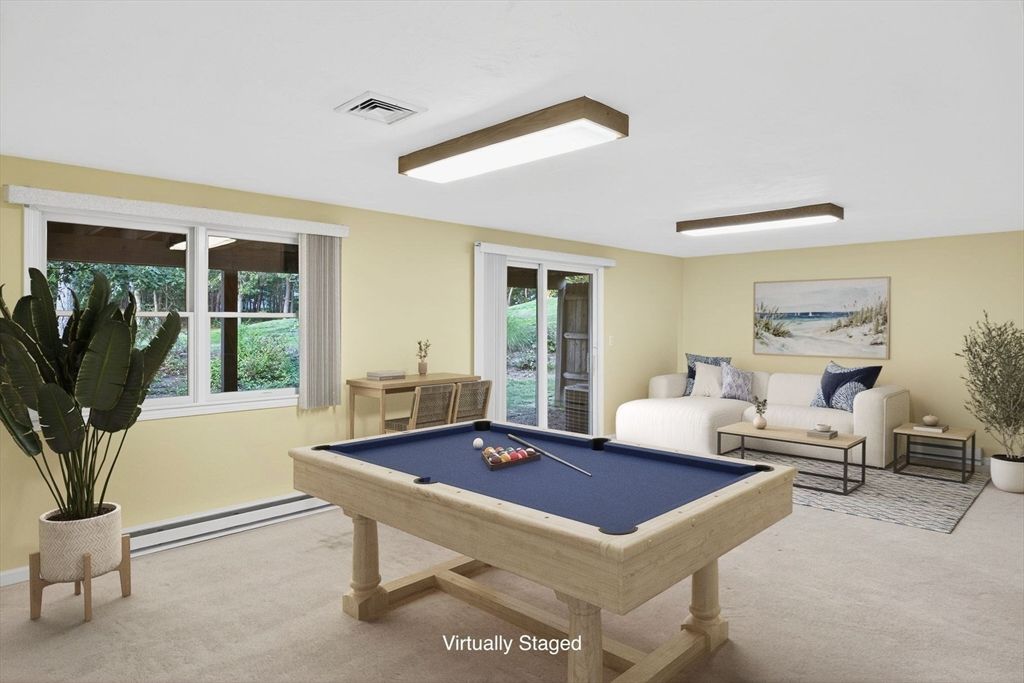 Billiard Table, Game Room, Interior, Living room