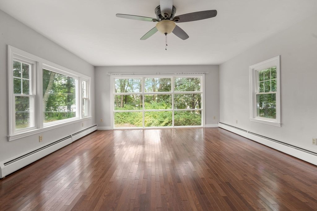 Empty room, Interior, Wood Texture Flooring