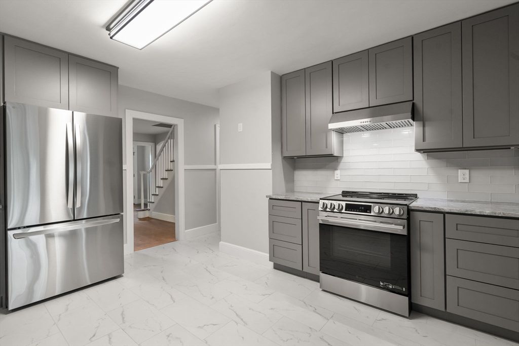Interior, Kitchen, Marble, Stainless Steel Appliances