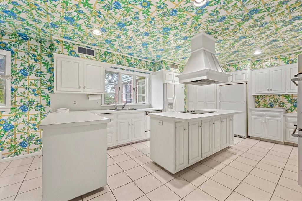Interior, Kitchen, Recessed Lighting