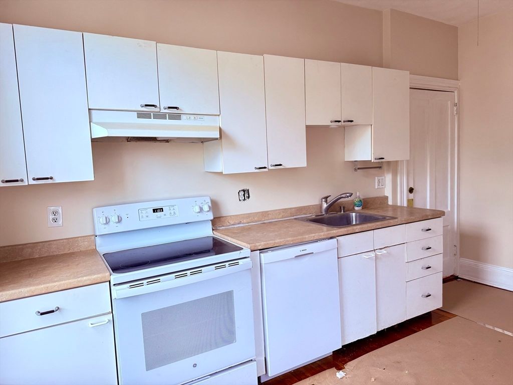 Interior, Kitchen