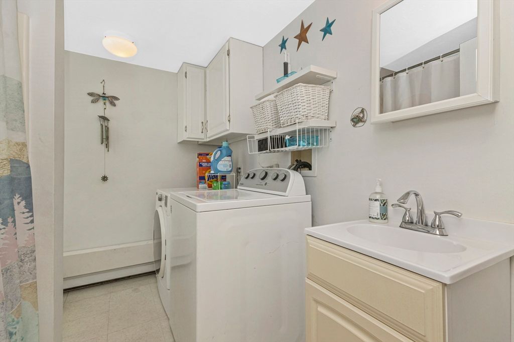 Interior, Washer