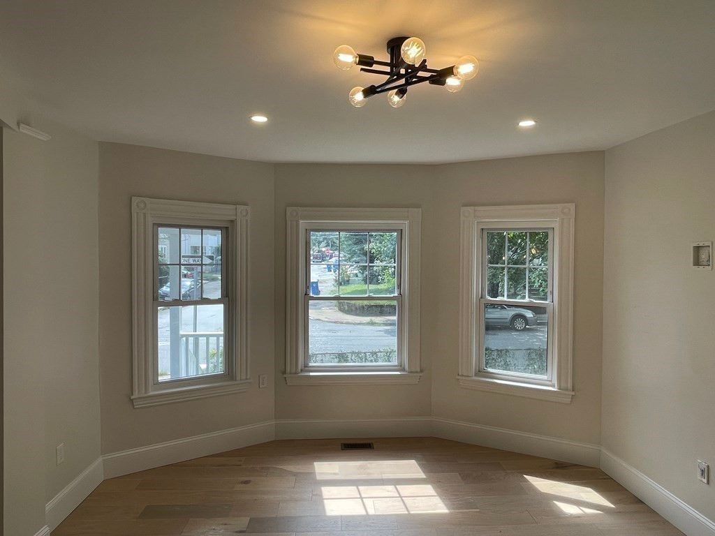 Empty room, Interior, Pendant Lights, Recessed Lighting, Wood Texture Flooring