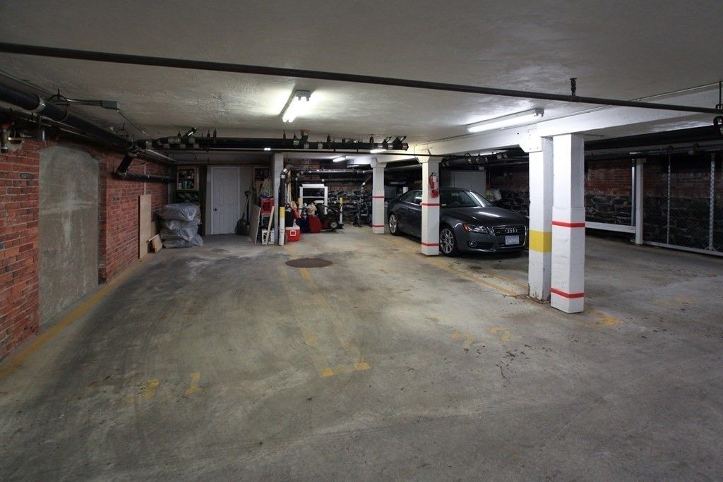 Garage, Interior, Stone Walls