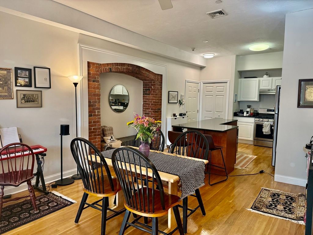 Dining room, Interior, Kitchen, Stainless Steel Appliances, Wood Texture Flooring