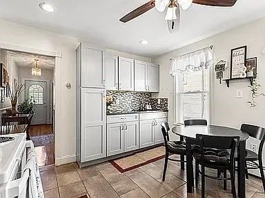 Dining room, Interior, Kitchen, Pendant Lights, Recessed Lighting