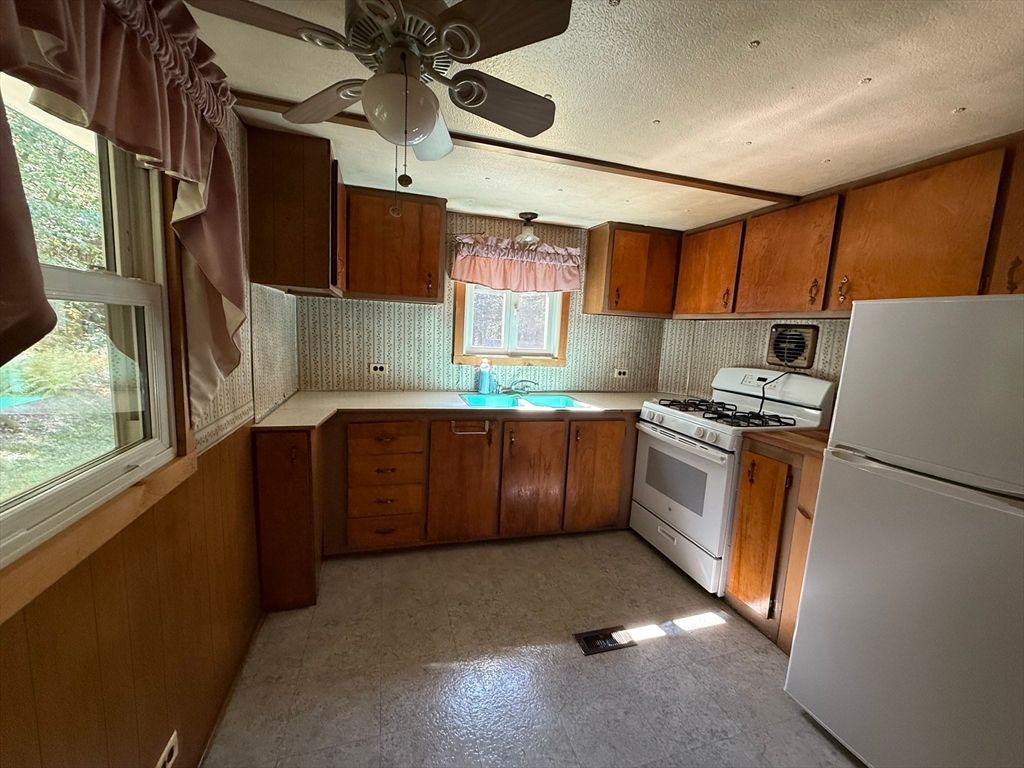 Interior, Kitchen