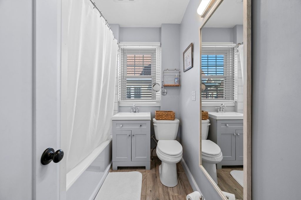 Bathroom, Interior, Wood Texture Flooring