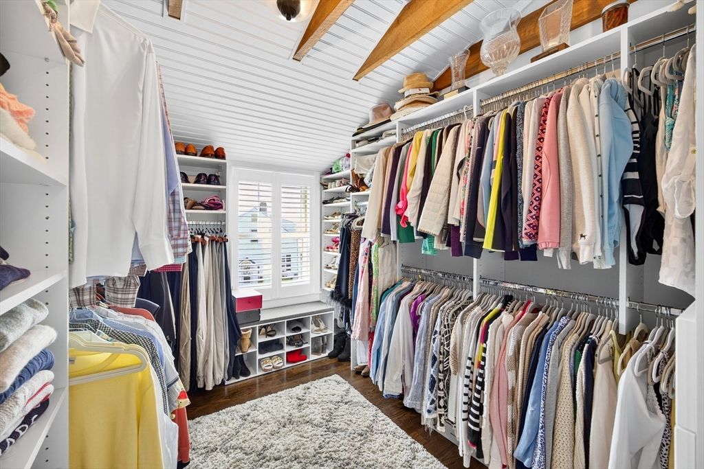 Interior, Walk-in Closets, Wood Texture Flooring