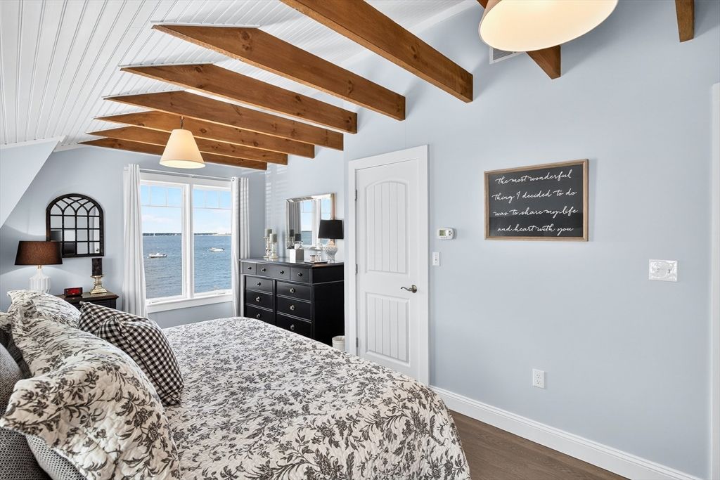 Bedroom, Interior, Water, Wooden Beams, Wood Texture Flooring