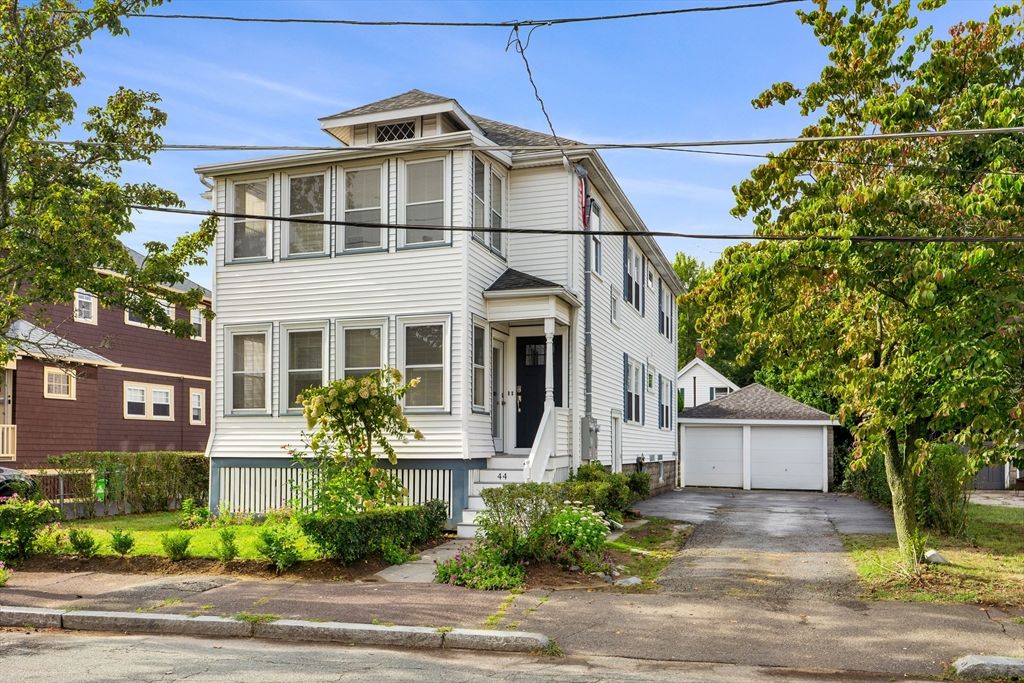 Detached Garage, Exterior, Facade, American Foursquare